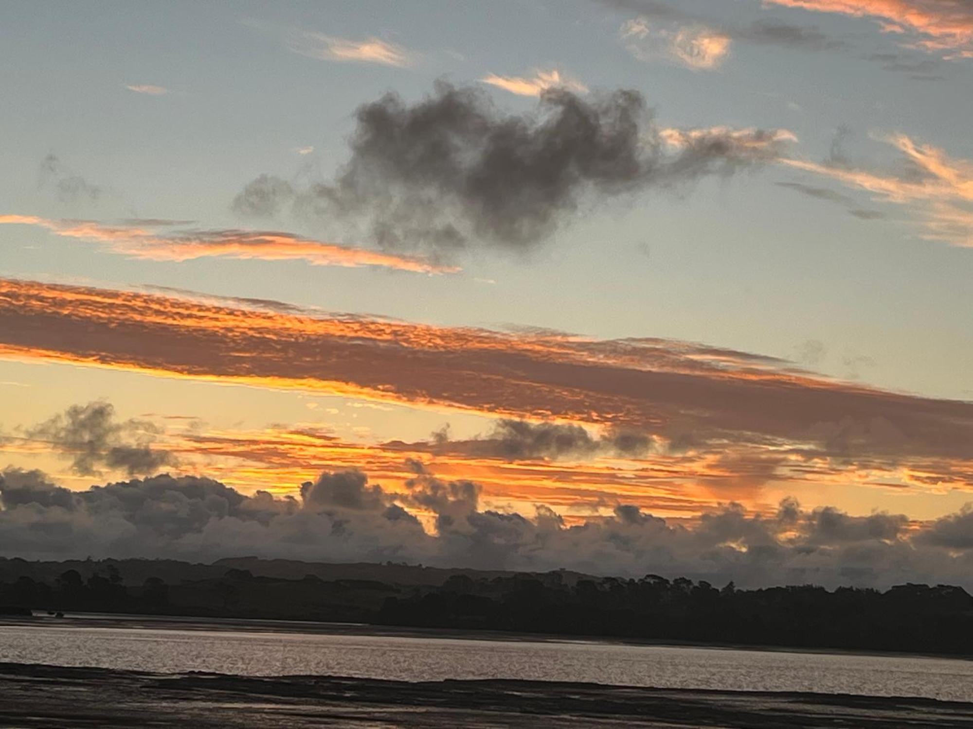 Absolute Waterfront Serenity Near Auckland Clarks Beach Exteriér fotografie