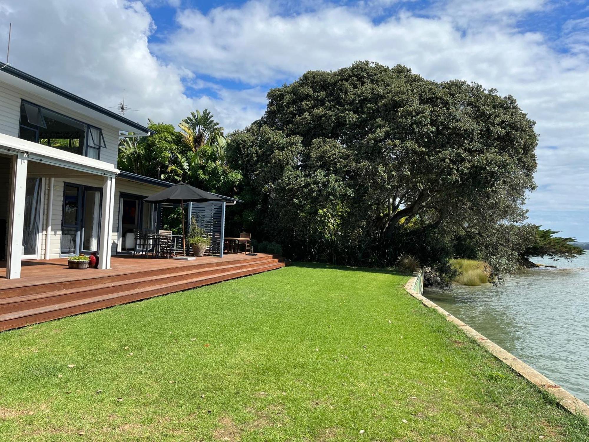 Absolute Waterfront Serenity Near Auckland Clarks Beach Exteriér fotografie