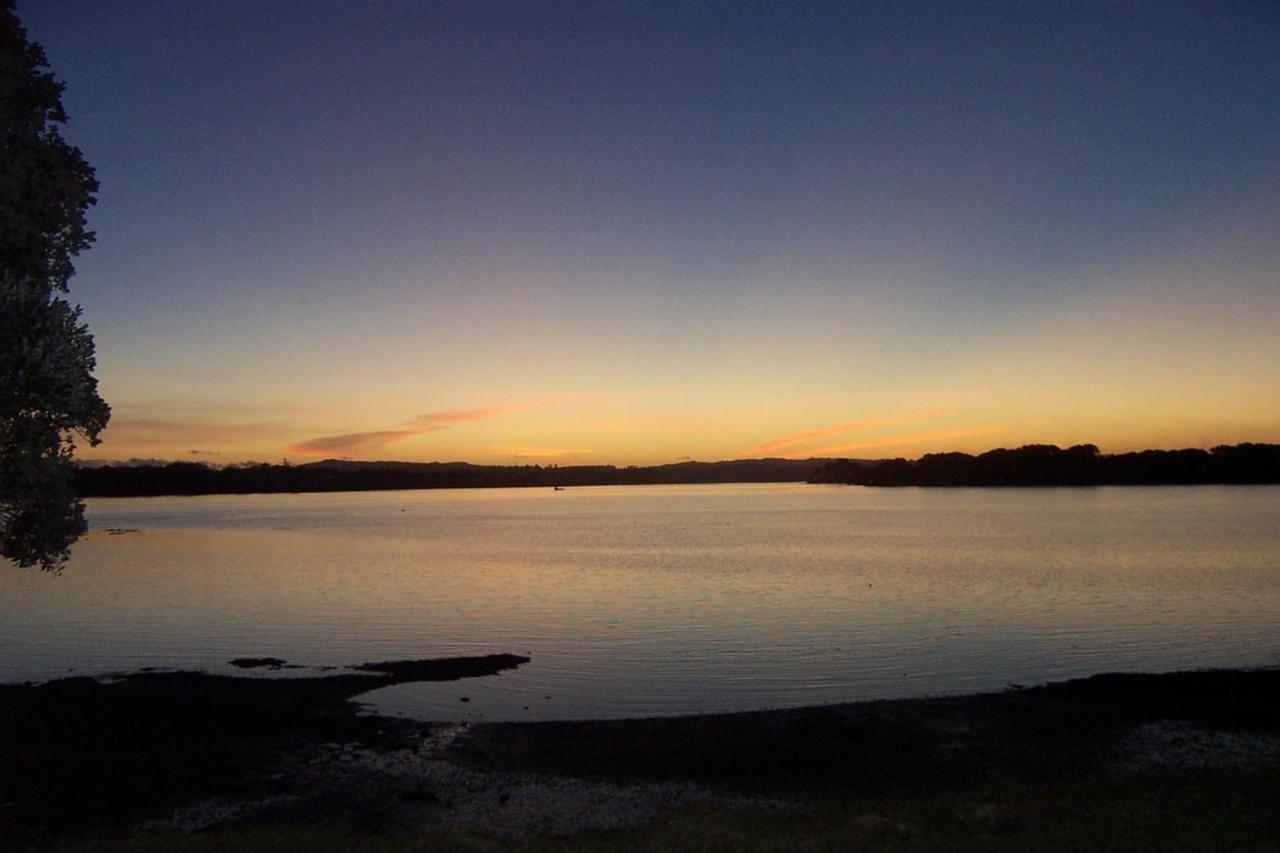 Absolute Waterfront Serenity Near Auckland Clarks Beach Exteriér fotografie